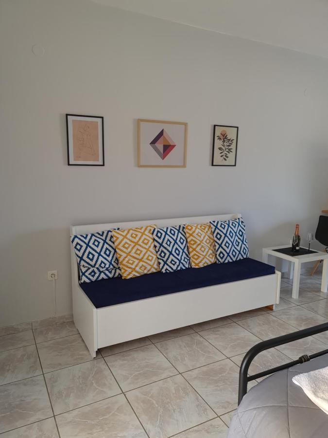 Seaside Apartment In Xilokastro - Selene By Booking Kottas Xylokastro Esterno foto