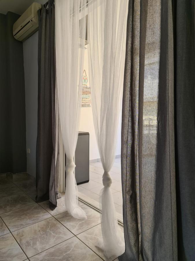 Seaside Apartment In Xilokastro - Selene By Booking Kottas Xylokastro Esterno foto